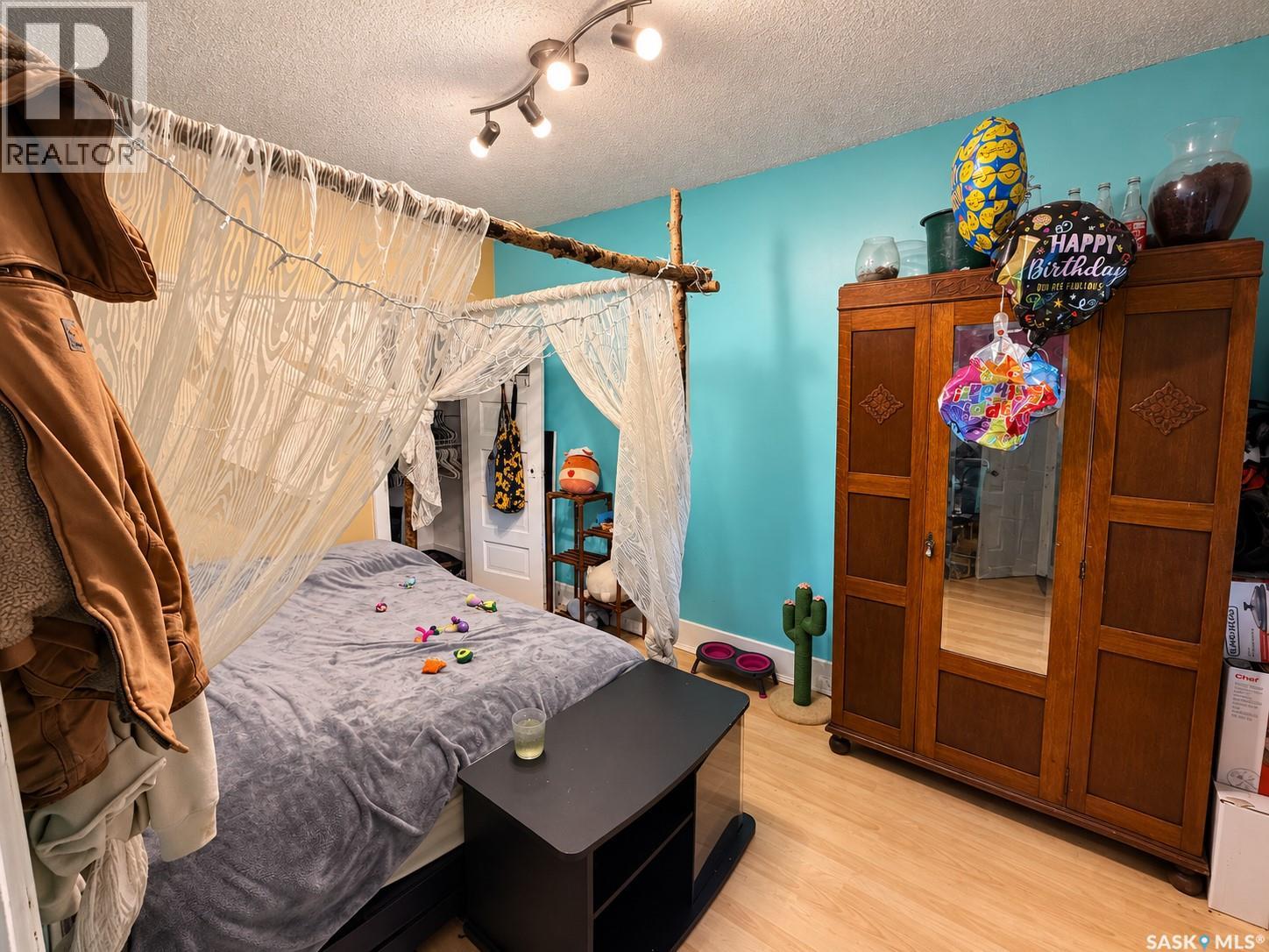 1407 C Avenue N, Saskatoon, Saskatchewan  S7L 1K9 - Photo 6 - SK048096