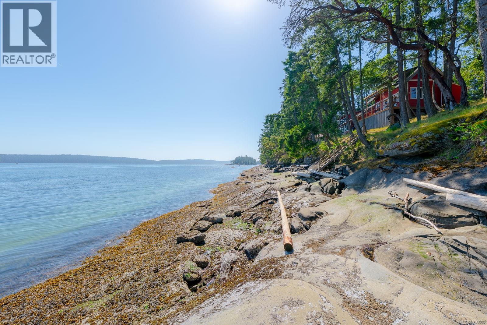 188 Long Island Lane, Decourcy Island, British Columbia  A1A 1A1 - Photo 4 - 1036688