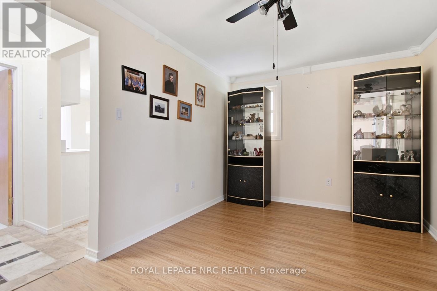6068 Dixon Street, Niagara Falls, Ontario  L2G 2L5 - Photo 10 - X13761940