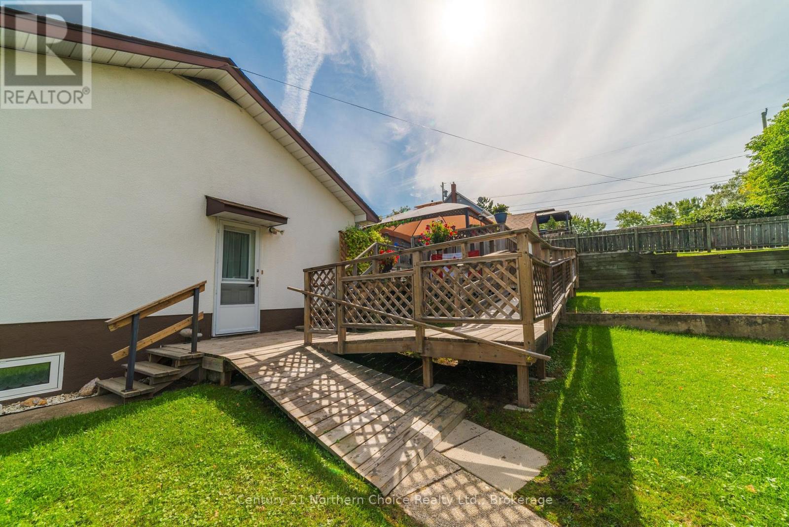 811 Fourth Street N, Kenora (North End), Ontario  P9N 2N6 - Photo 10 - X13773106
