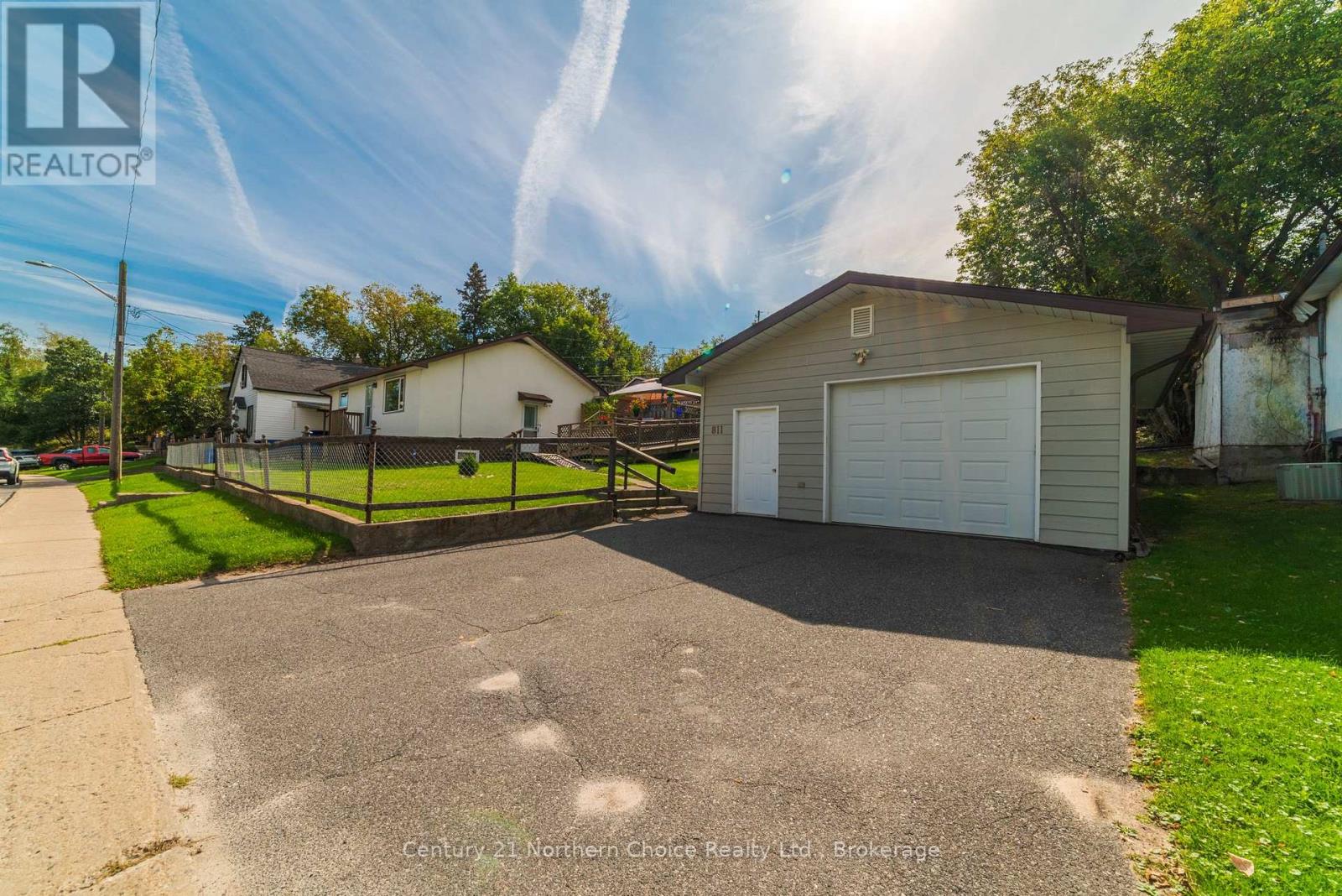 811 Fourth Street N, Kenora (North End), Ontario  P9N 2N6 - Photo 6 - X13773106