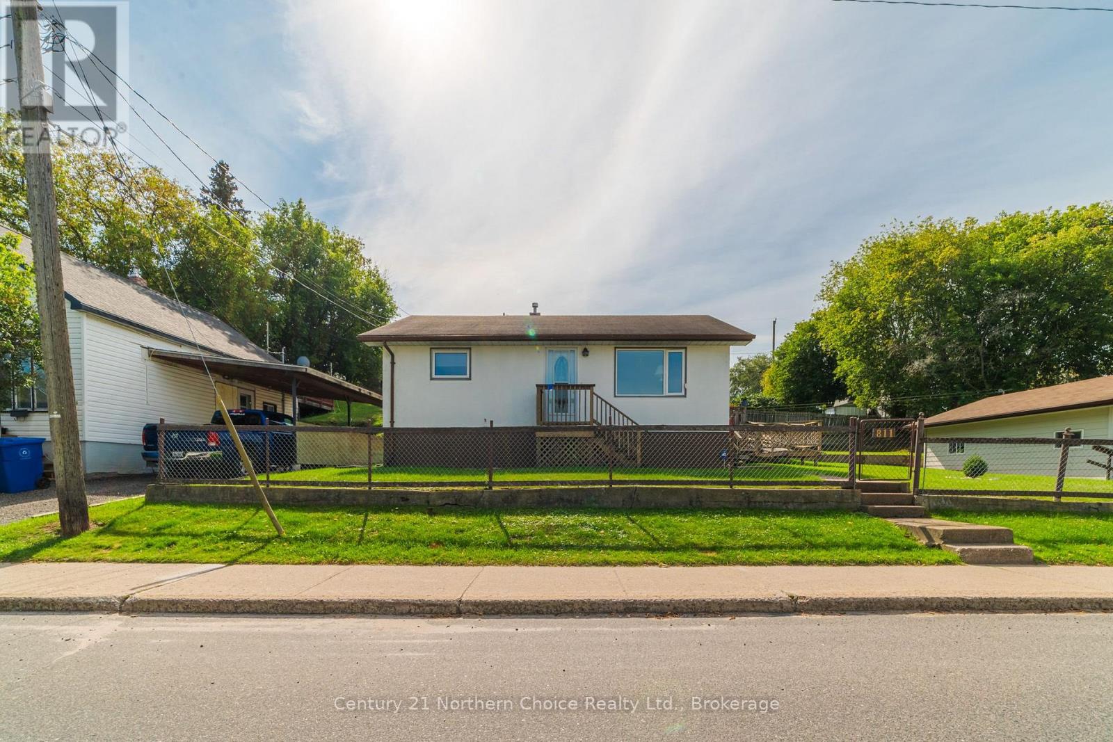 811 Fourth Street N, Kenora (North End), Ontario  P9N 2N6 - Photo 5 - X13773106