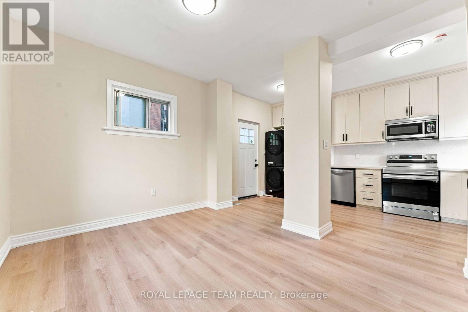 C - 13 Balsam Street, Ottawa, Ontario K1R 6W6 - Photo 12 - X13774904