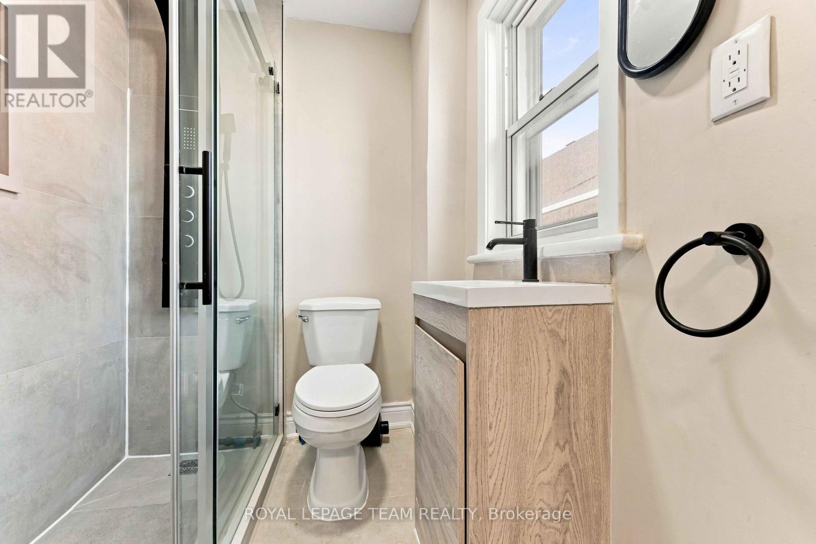 C - 13 Balsam Street, Ottawa, Ontario K1R 6W6 - Photo 22 - X13774904