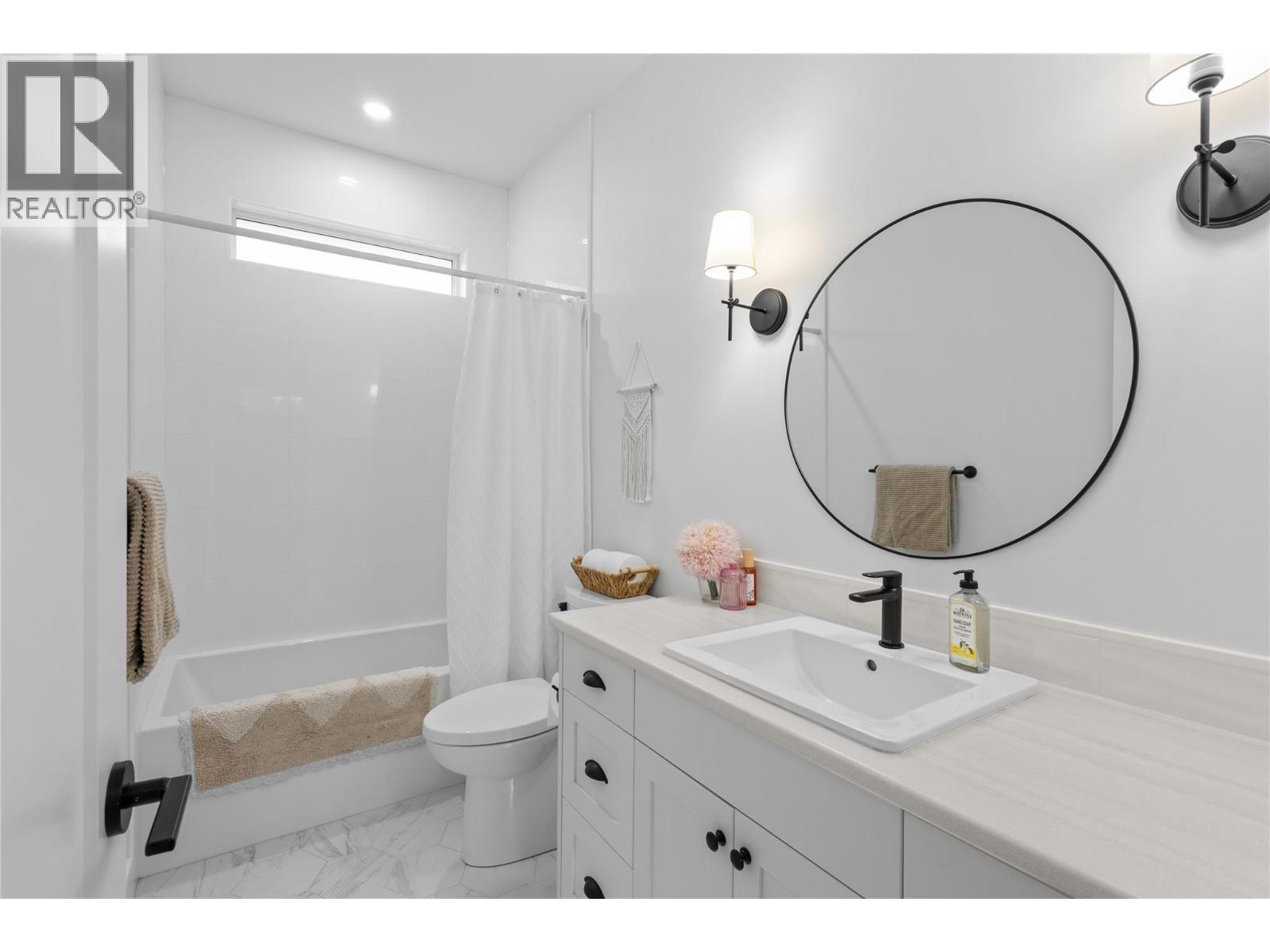 201 Summer Wood Drive Kelowna Photo 43