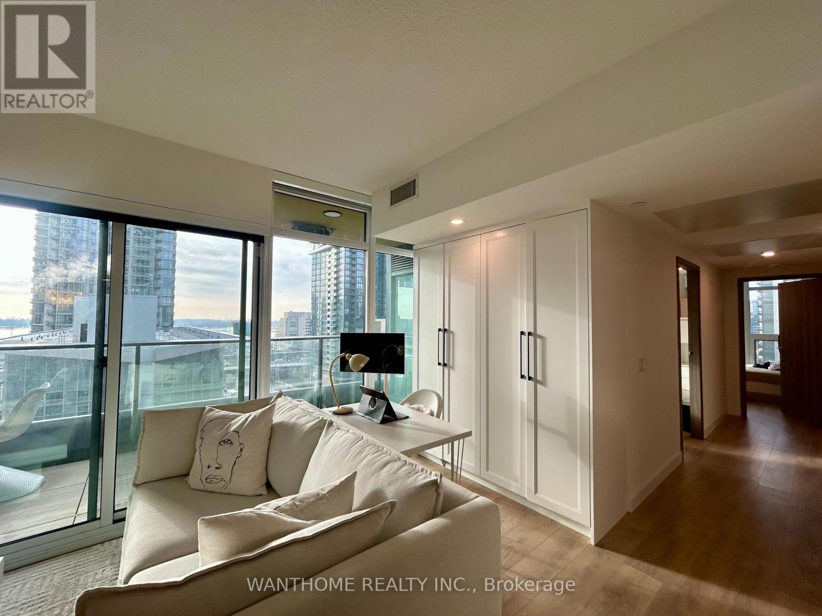 921 - 3 Concord Cityplace Way, Toronto, Ontario  M5V 0X4 - Photo 17 - C13774748