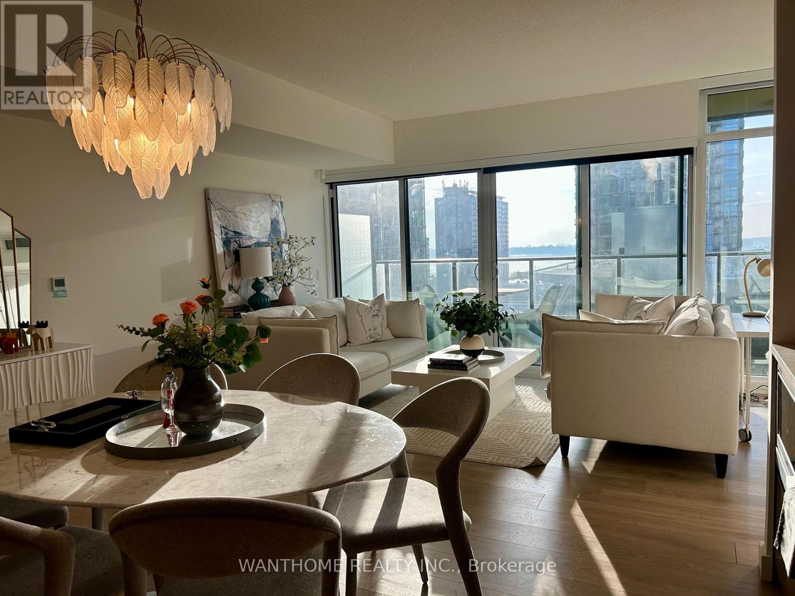 921 - 3 Concord Cityplace Way, Toronto, Ontario  M5V 0X4 - Photo 4 - C13774748