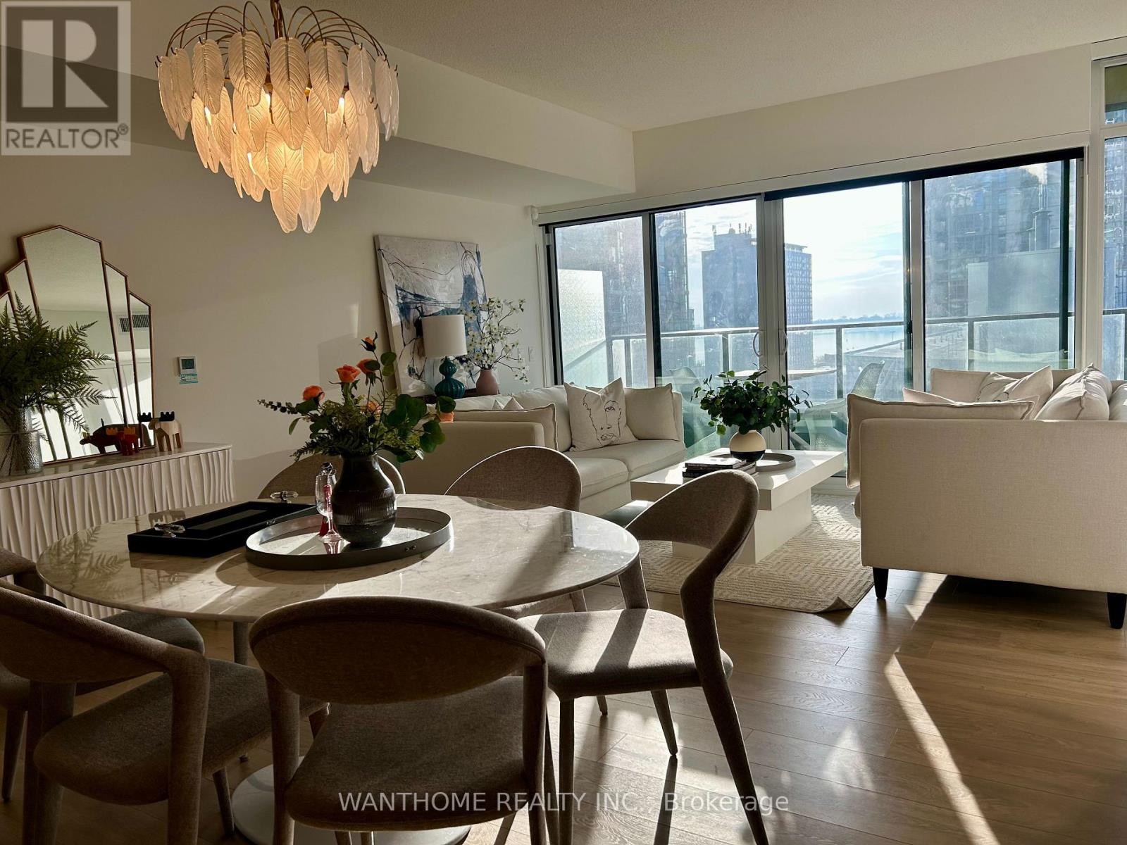 921 - 3 Concord Cityplace Way, Toronto, Ontario  M5V 0X4 - Photo 8 - C13774748