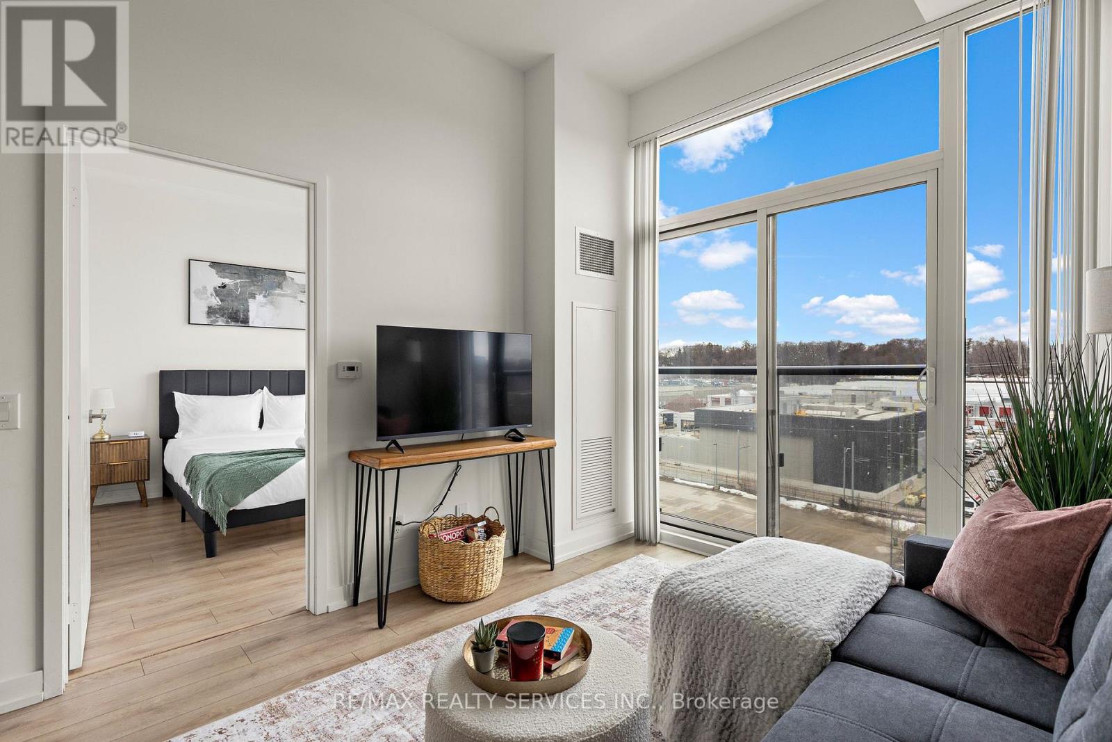 708 - 500 Dupont Street, Toronto, Ontario  M6G 1Y7 - Photo 11 - C13774782