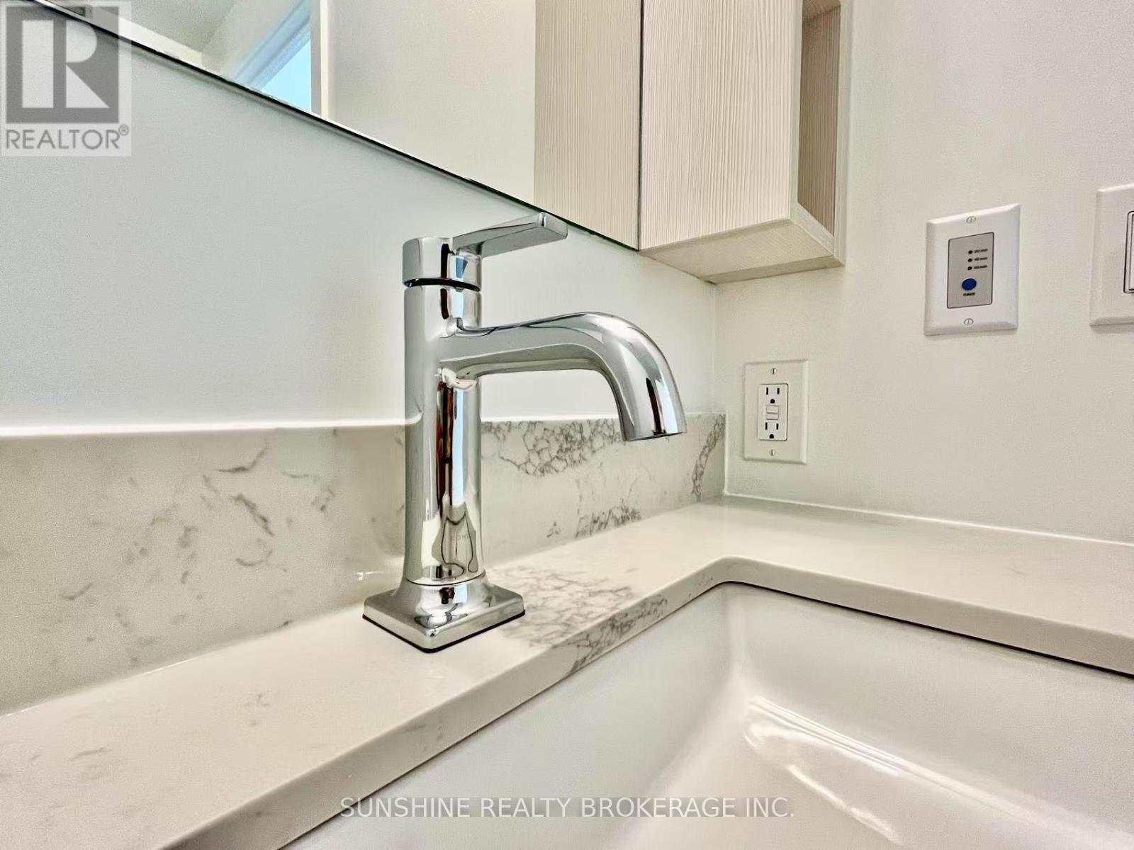 2101 - 252 Church Street E, Toronto, Ontario  M5B 0E6 - Photo 14 - C13774802