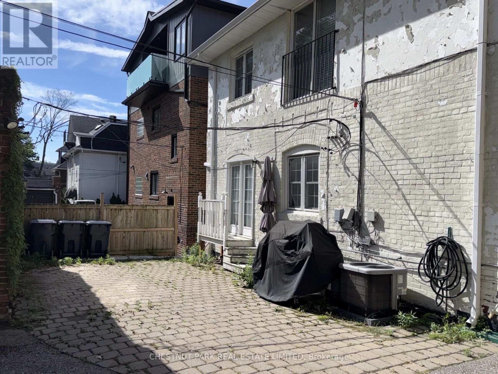 Main - 889 Avenue Road, Toronto, Ontario  M5P 2K7 - Photo 20 - C13774832