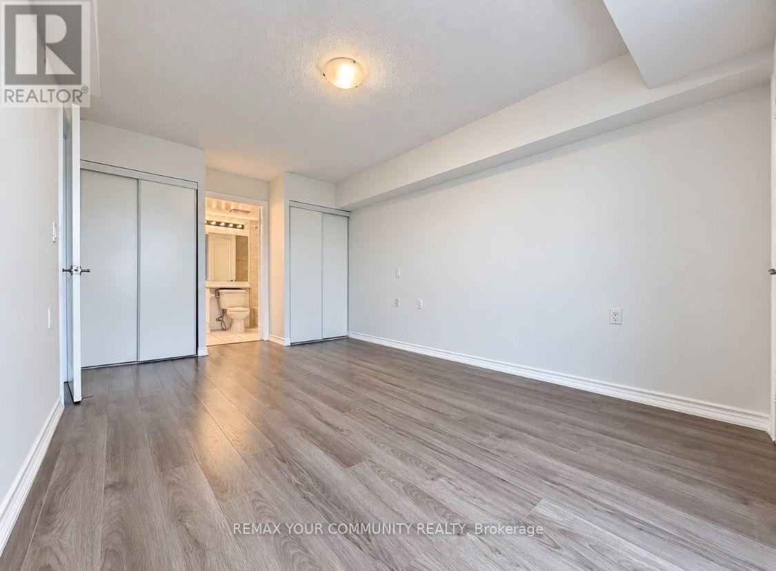 516 - 1030 Sheppard Avenue W, Toronto, Ontario  M3H 6C1 - Photo 12 - C13774834