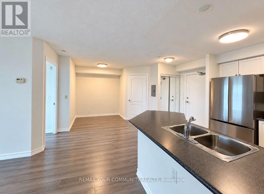 516 - 1030 Sheppard Avenue W, Toronto, Ontario  M3H 6C1 - Photo 7 - C13774834