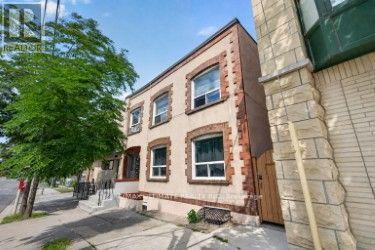 5 - 2360 QUEEN STREET E