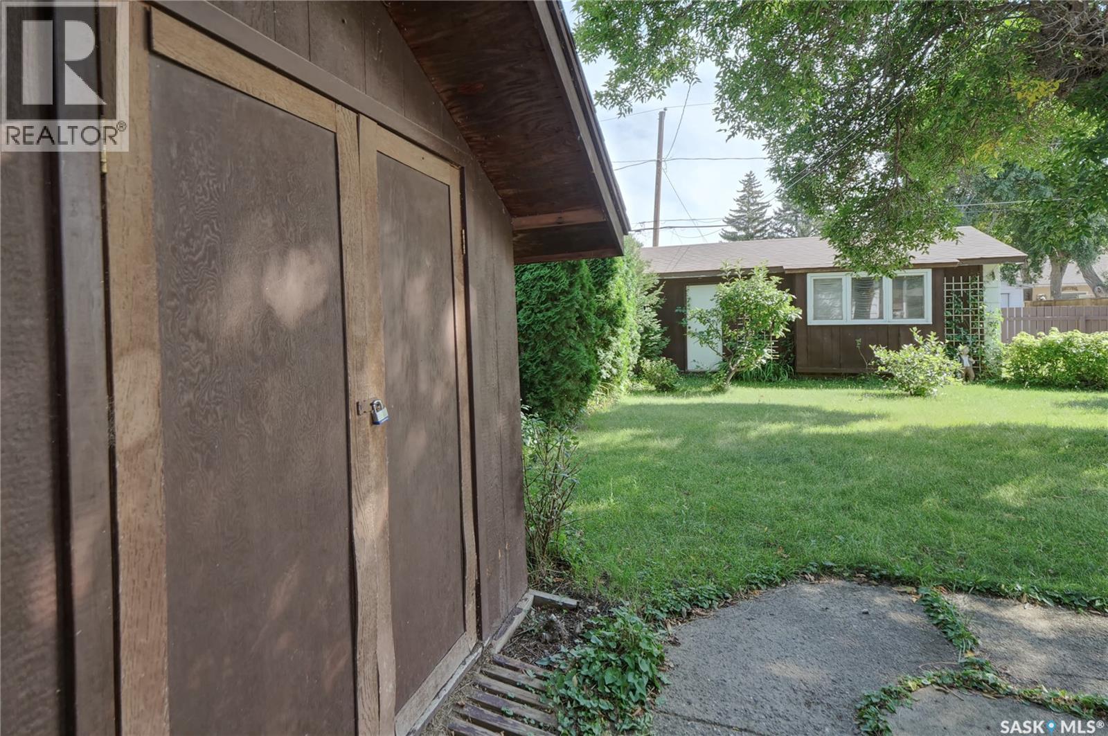 1137 Monk Avenue, Moose Jaw, Saskatchewan  S6H 4E5 - Photo 33 - SK047945