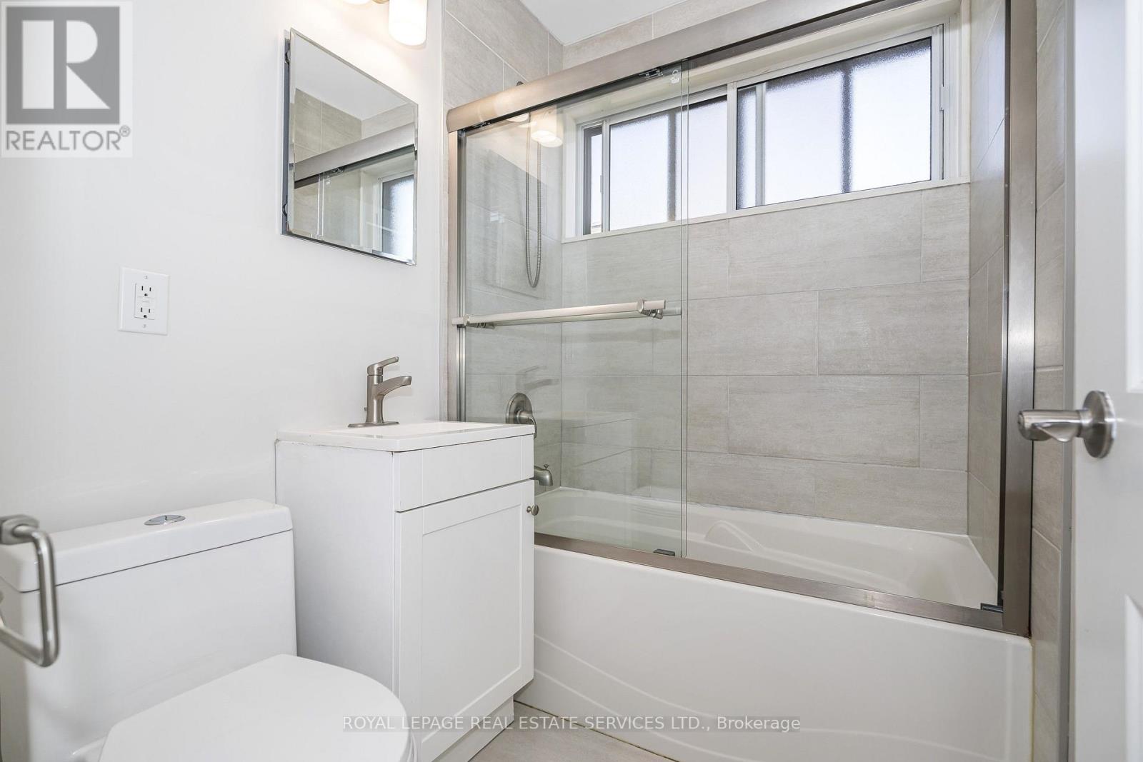 8 - 2637 Keele Street, Toronto, Ontario  M6L 2P2 - Photo 25 - W13774662