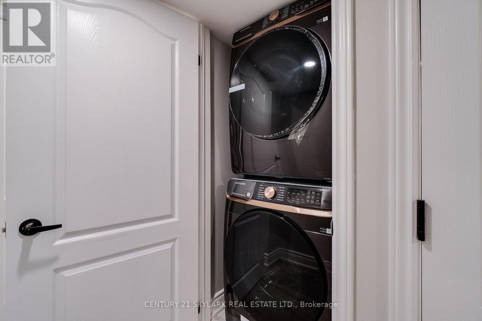 Bsmt - 3841 Periwinkle Crescent, Mississauga, Ontario  L5N 6W8 - Photo 15 - W13774730