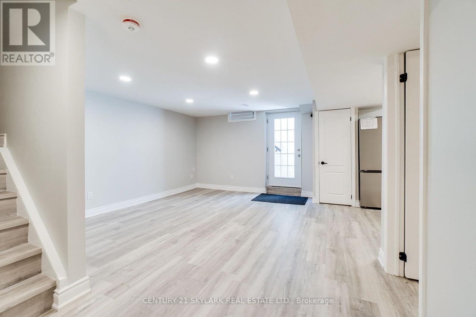 Bsmt - 3841 Periwinkle Crescent, Mississauga, Ontario  L5N 6W8 - Photo 2 - W13774730