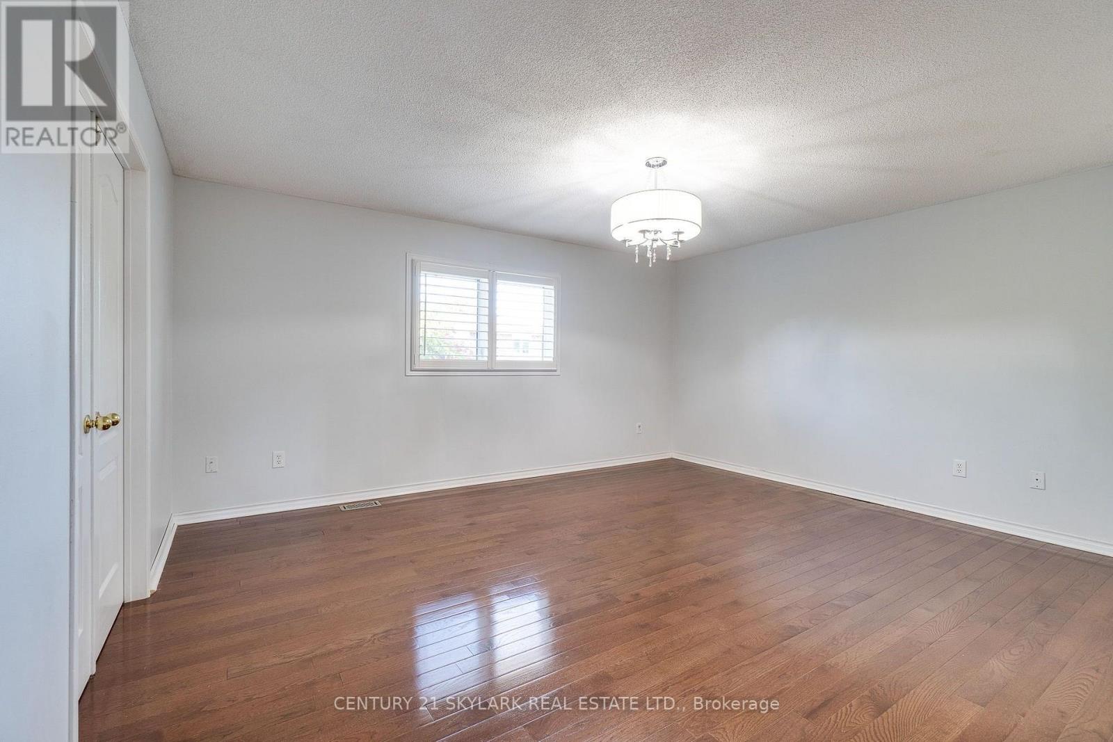 3841 Periwinkle Crescent, Mississauga, Ontario  L5N 6W8 - Photo 28 - W13774790