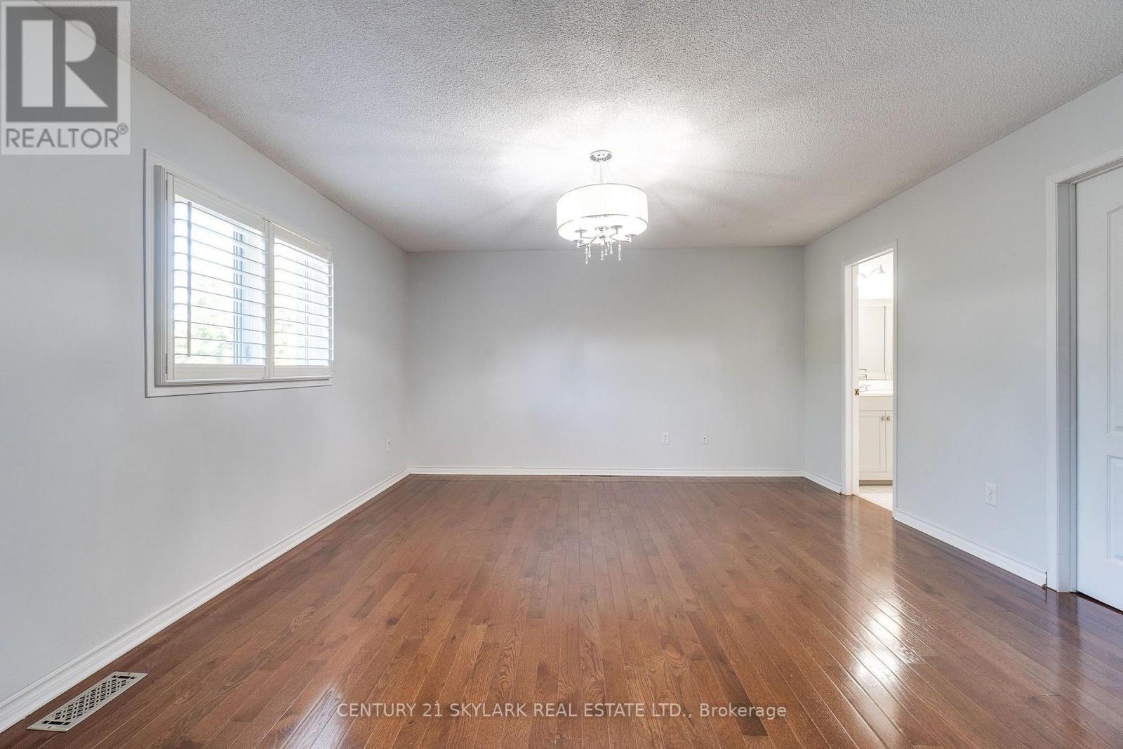3841 Periwinkle Crescent, Mississauga, Ontario  L5N 6W8 - Photo 31 - W13774790