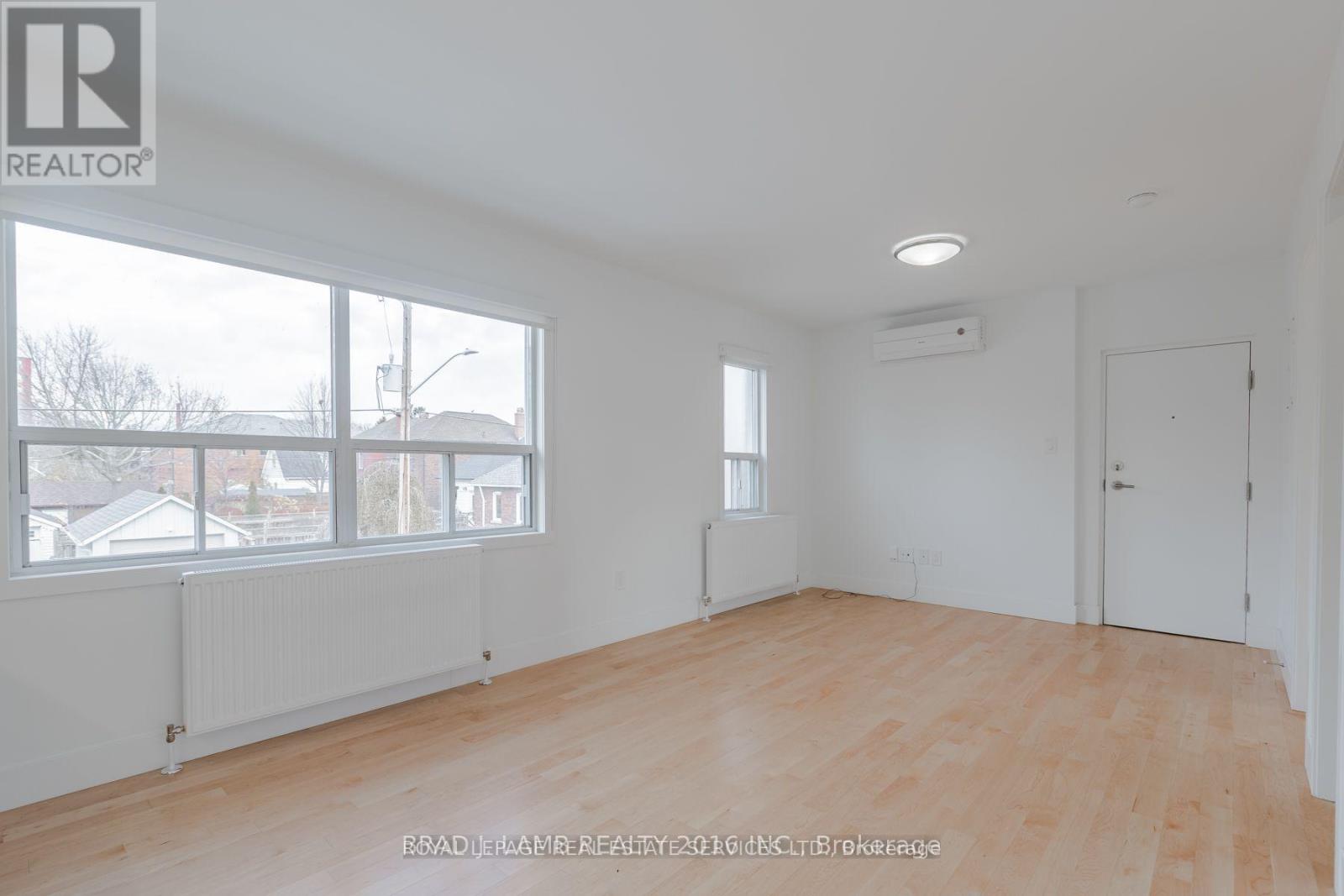 3 - 28a Third Street, Toronto, Ontario M8V 2X6 - Photo 3 - W13774844