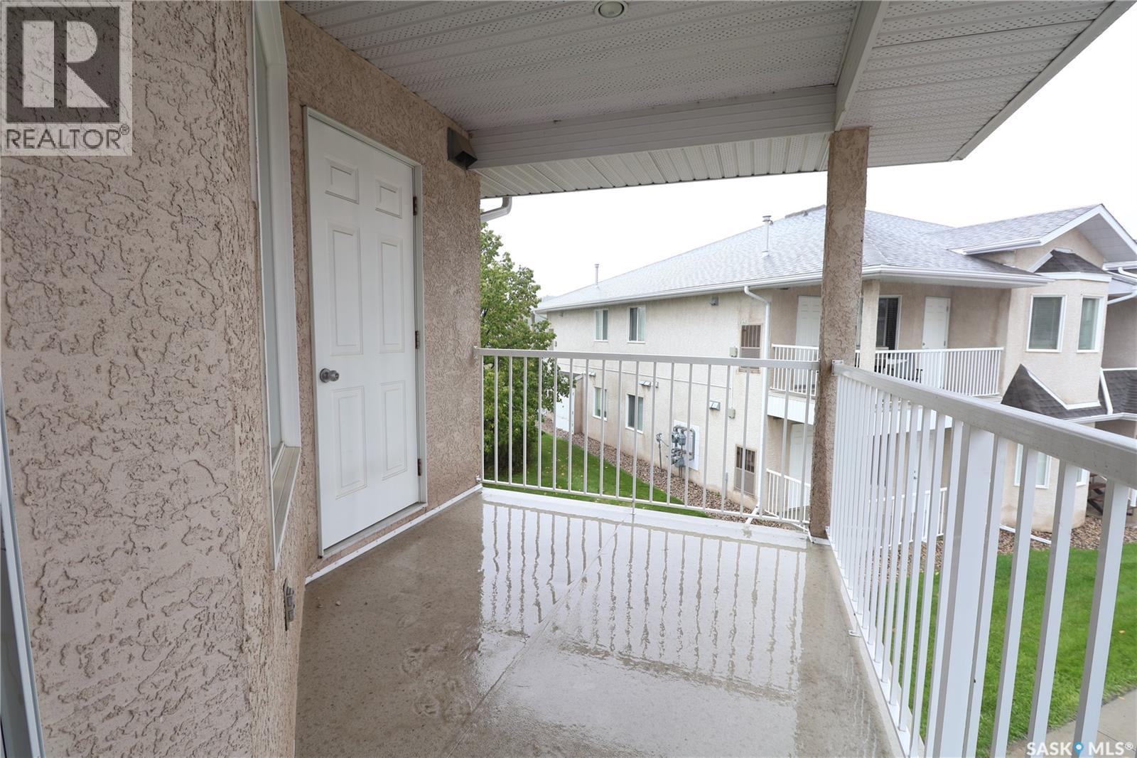 1067 Birchwood Place, Regina, Saskatchewan  S4S 7L1 - Photo 9 - SK048292