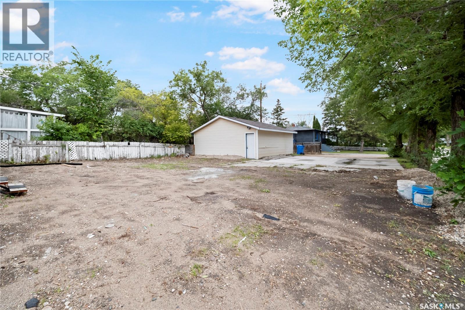 4800 4th Avenue Close, Regina, Saskatchewan  S4T 0J2 - Photo 22 - SK048261