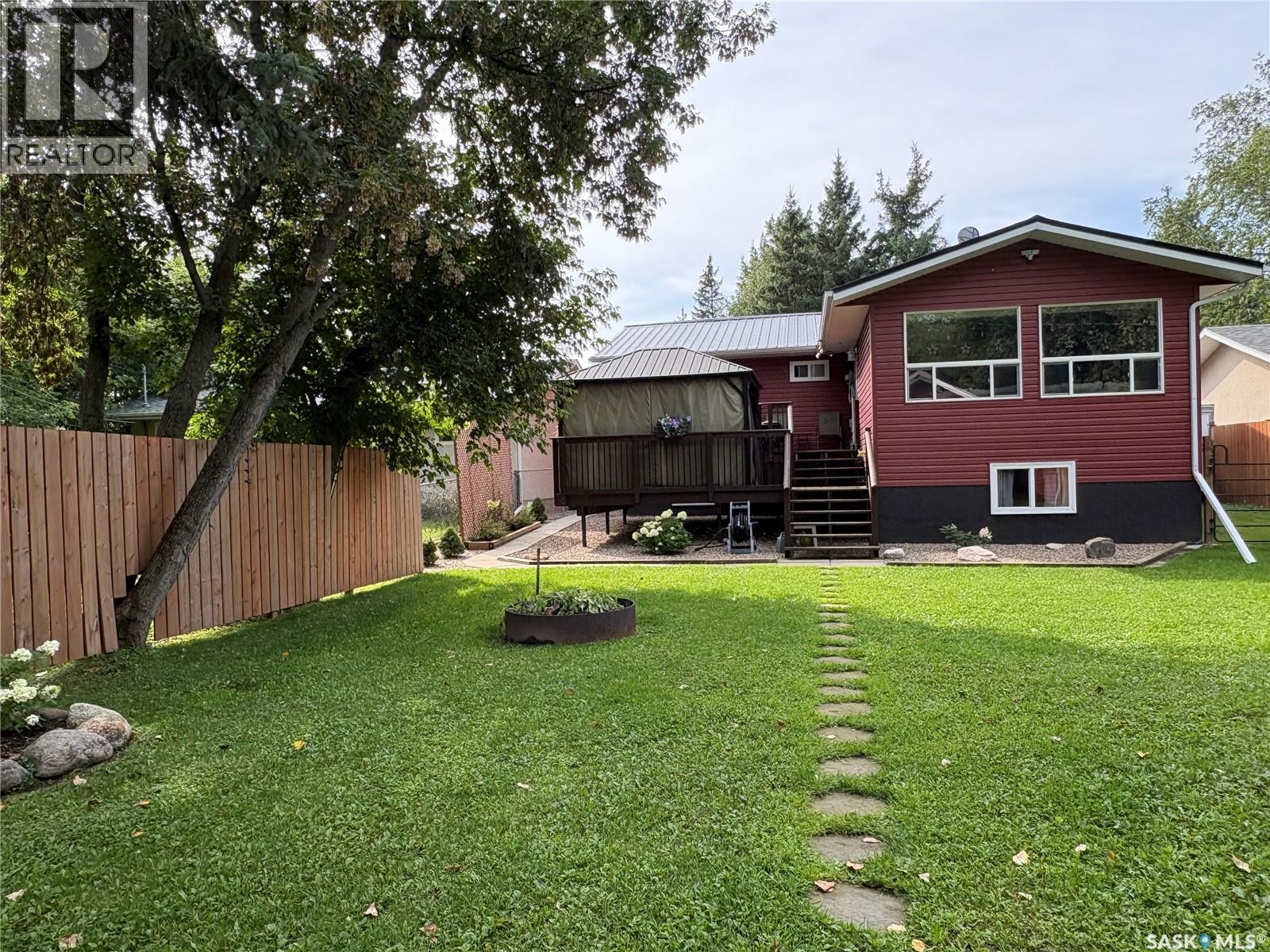 325 1st Avenue N, Big River, Saskatchewan  S0J 0E0 - Photo 5 - SK048185