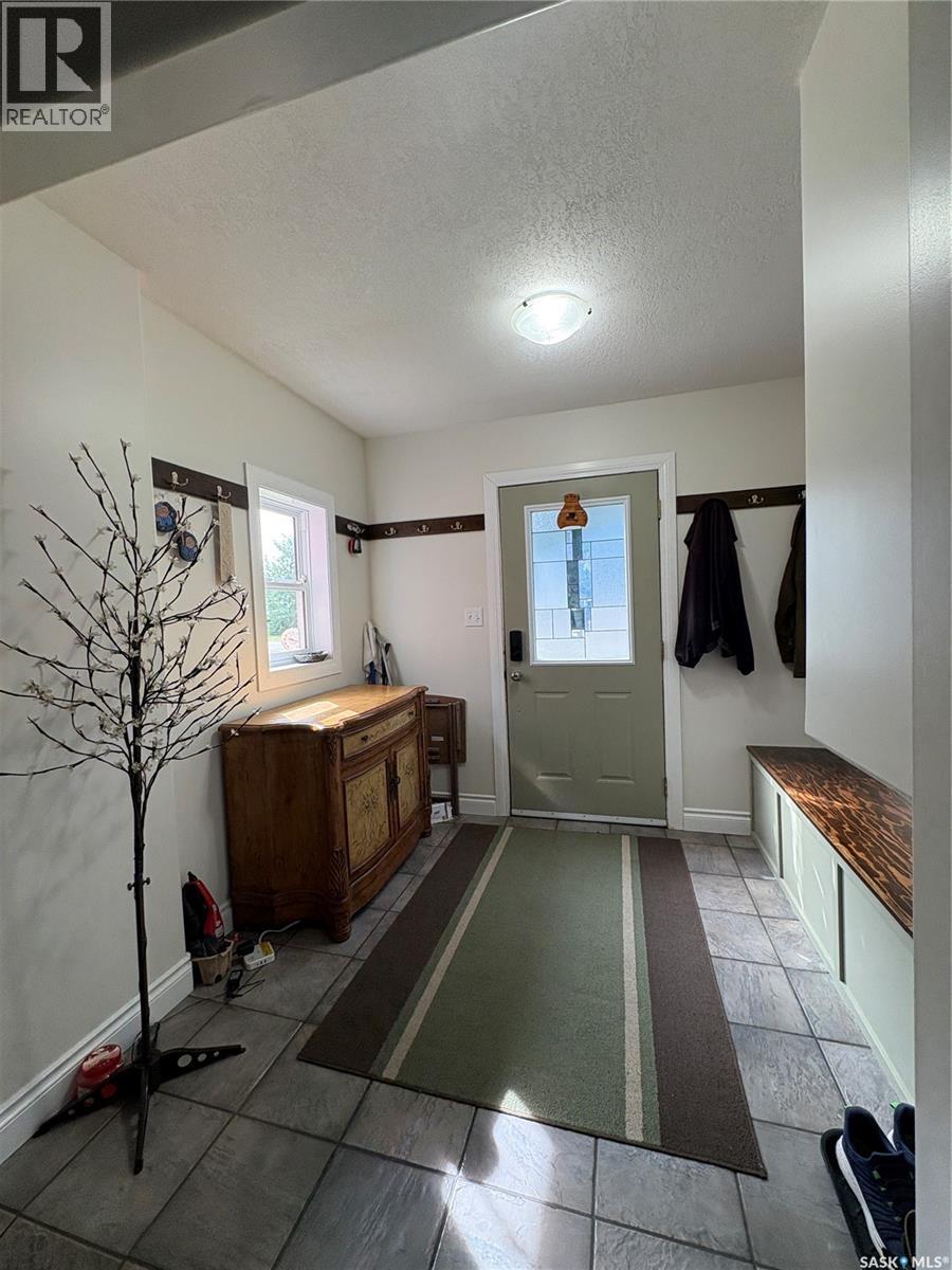 325 1st Avenue N, Big River, Saskatchewan  S0J 0E0 - Photo 6 - SK048185