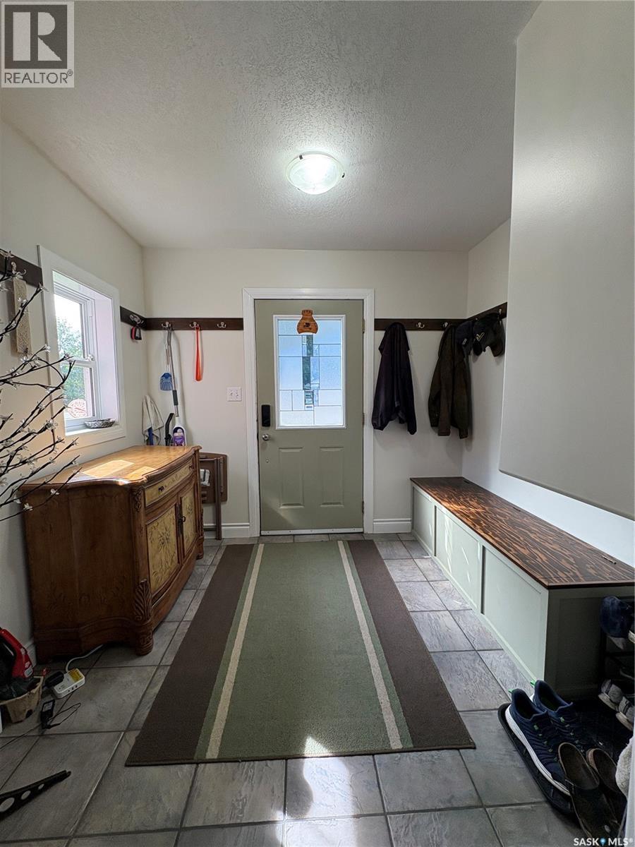 325 1st Avenue N, Big River, Saskatchewan  S0J 0E0 - Photo 7 - SK048185