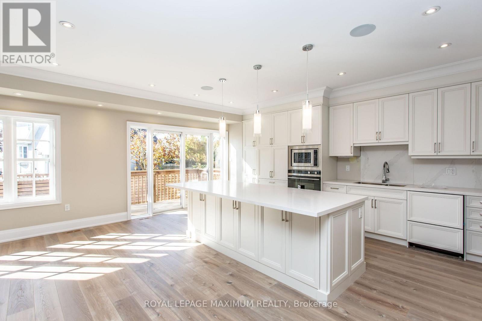 42 Windsor Circle, Niagara-On-The-Lake, Ontario  L0S 1J0 - Photo 11 - X13774880