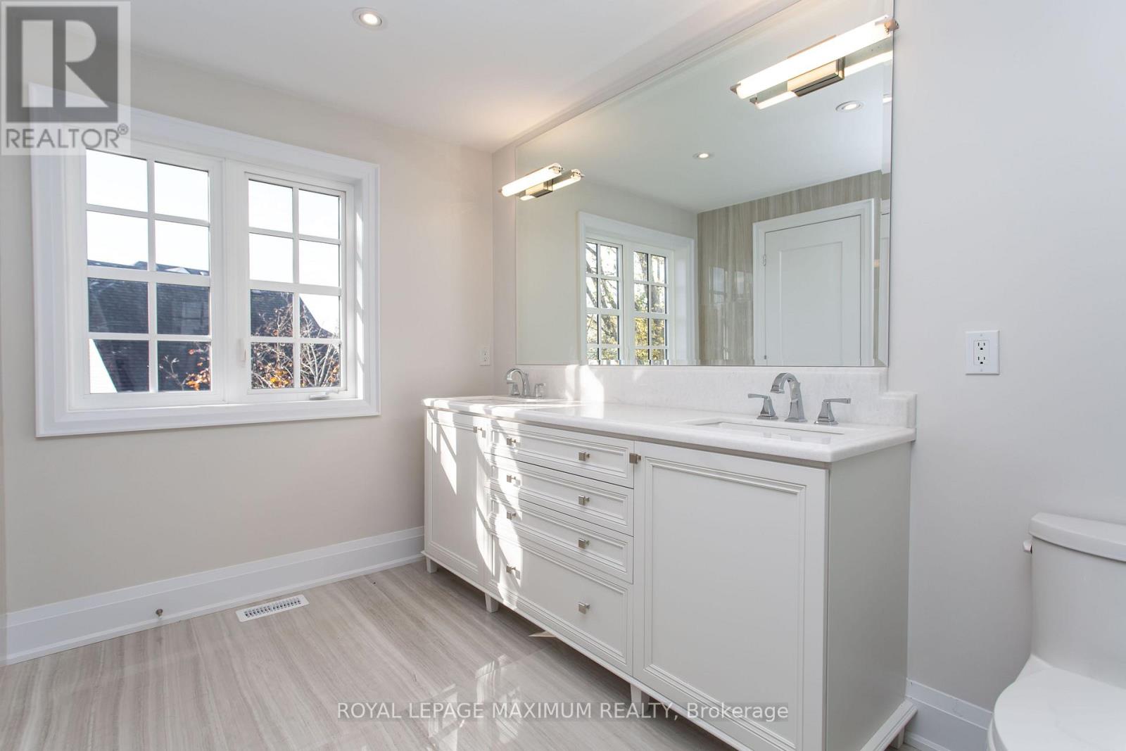 42 Windsor Circle, Niagara-On-The-Lake, Ontario  L0S 1J0 - Photo 27 - X13774880