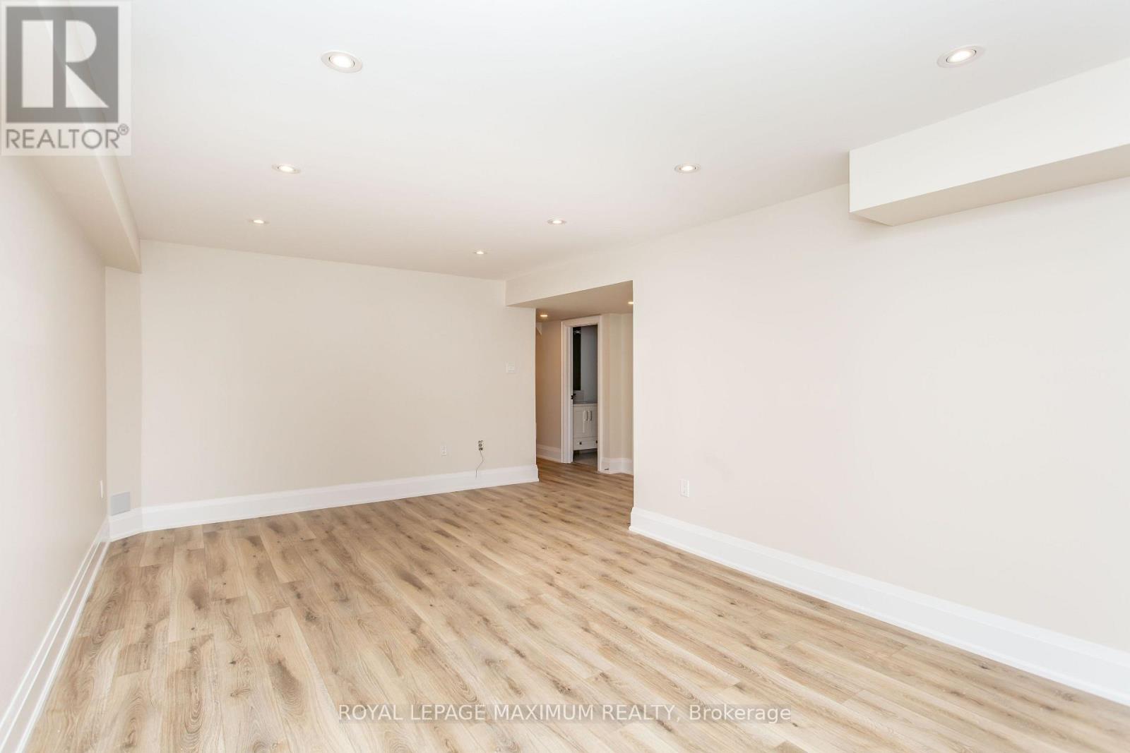 42 Windsor Circle, Niagara-On-The-Lake, Ontario  L0S 1J0 - Photo 36 - X13774880