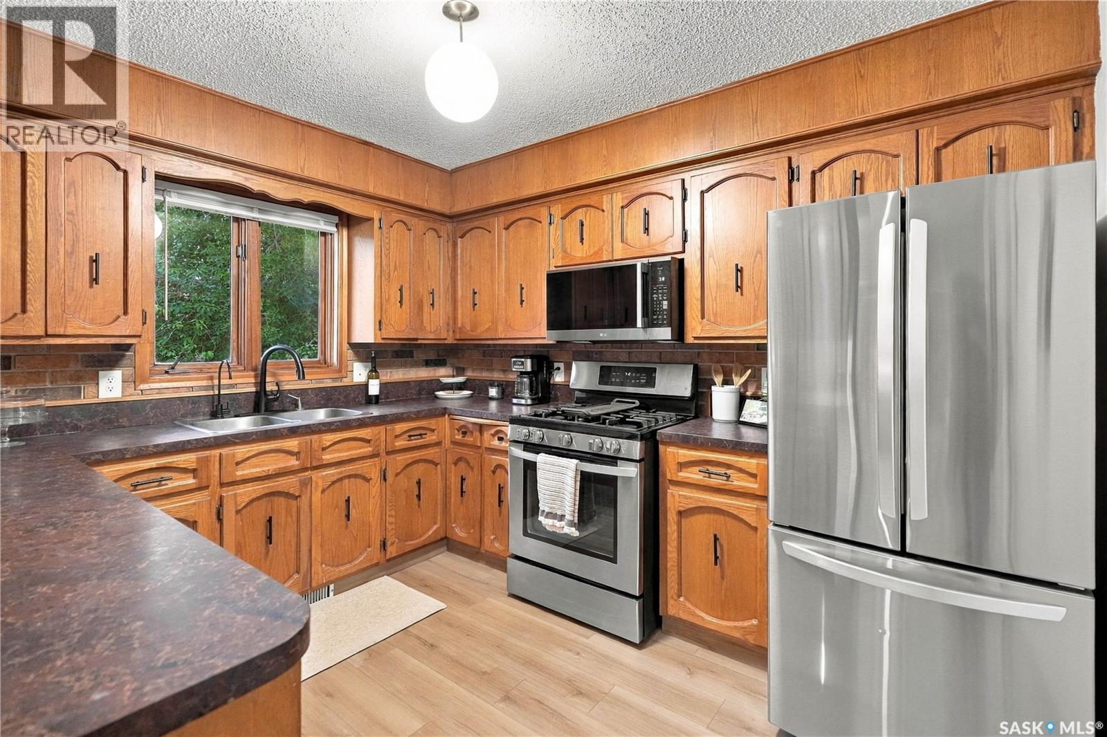 2930 Kutarna Crescent, Regina, Saskatchewan  S4V 0T3 - Photo 12 - SK048229