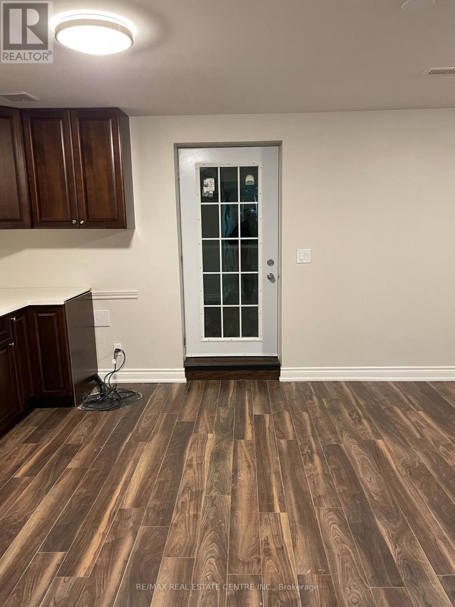 (Bsmt) - 21 Buster Drive, Brampton, Ontario  L6Y 5R2 - Photo 14 - W13658240