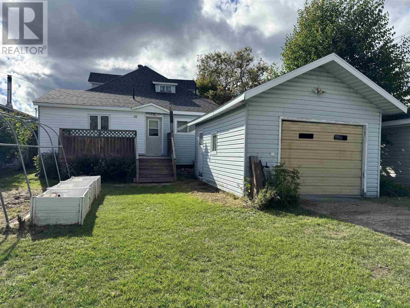 32 Aberdeen St, Chapleau, Ontario  P0M 1K0 - Photo 33 - SM262499
