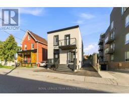 B - 13 BALSAM STREET, Ottawa, Ontario