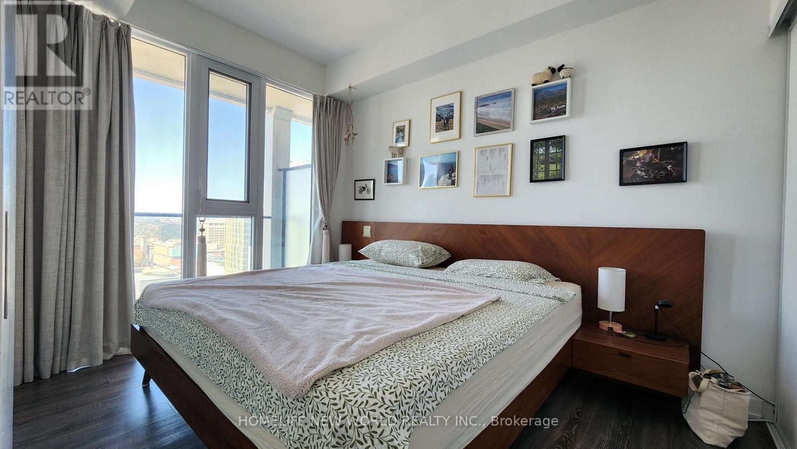 2610 - 20 Edward Street, Toronto, Ontario  M5G 0C5 - Photo 14 - C13774934