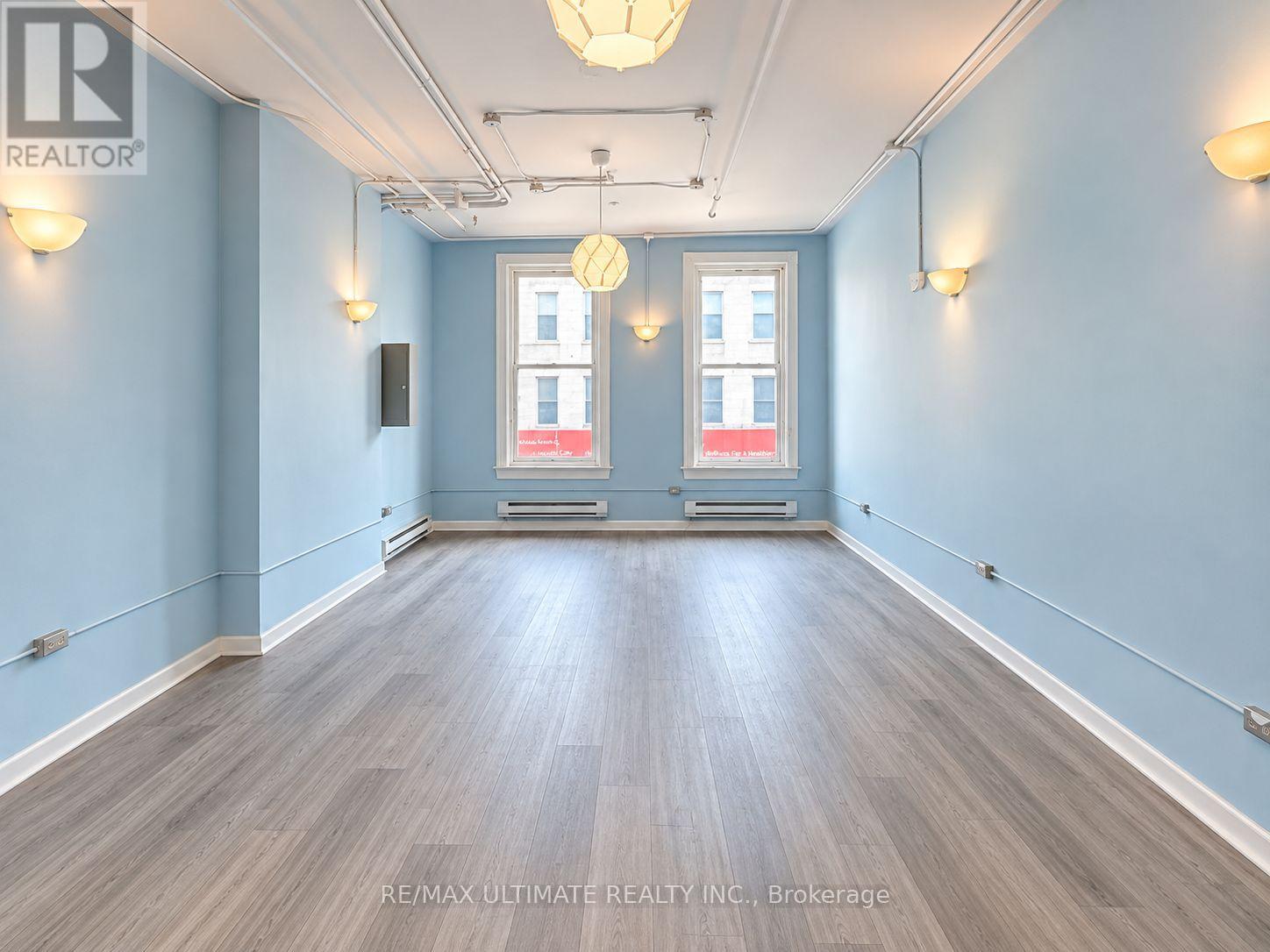 2nd Floor - 678 Yonge Street, Toronto, Ontario  M4Y 2A6 - Photo 2 - C13774966