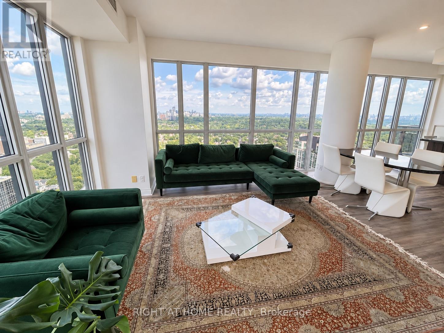 3808 - 28 Ted Rogers Way, Toronto, Ontario  M4Y 2J4 - Photo 6 - C13774998