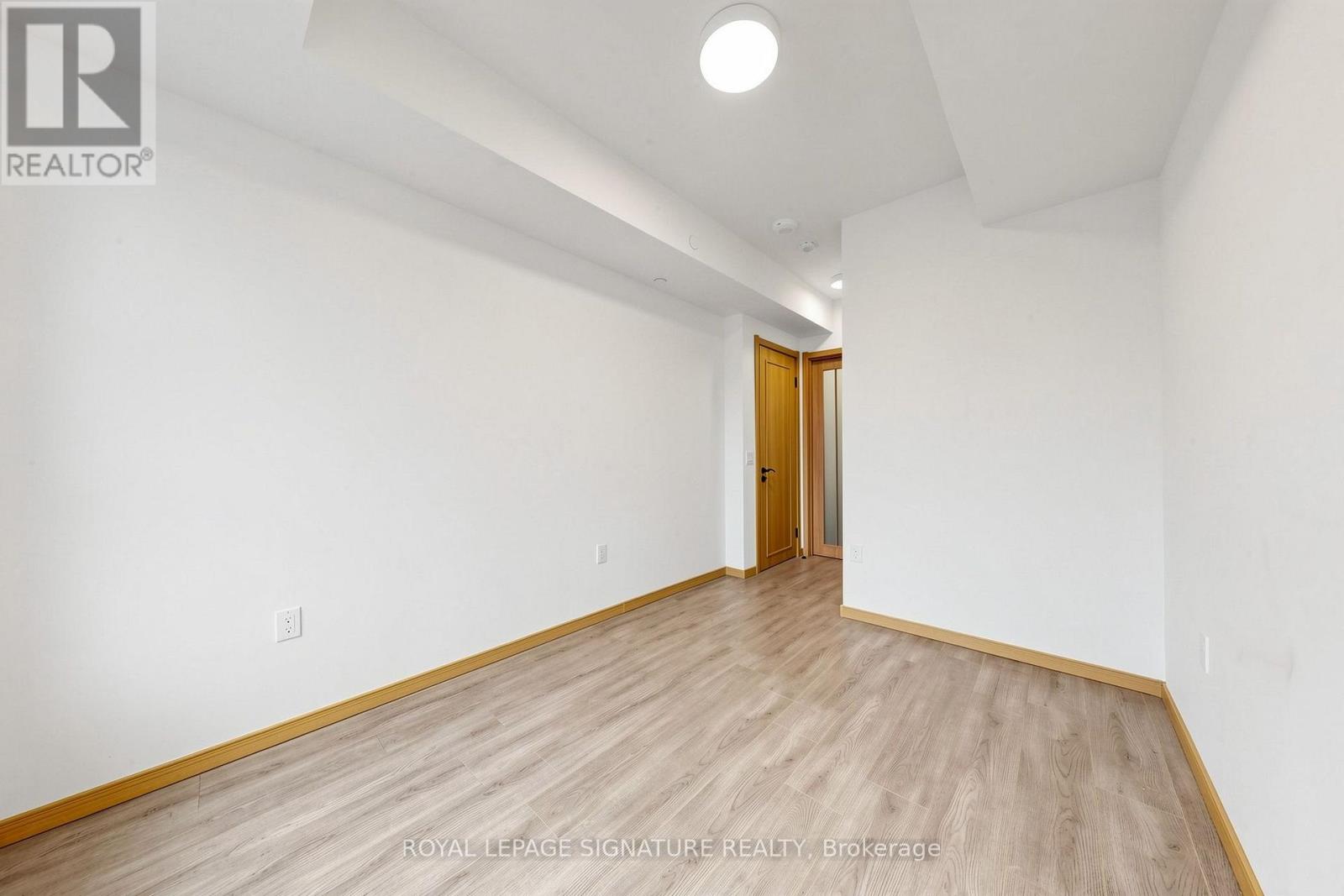B205 - 3429 Sheppard Avenue E, Toronto, Ontario  M1T 0C2 - Photo 13 - E13774916