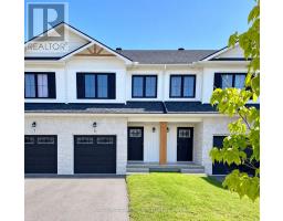 5 WHITCOMB CRESCENT, Smiths Falls, Ontario