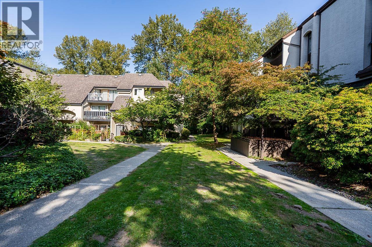 410 385 Ginger Drive, New Westminster, British Columbia  V3L 5L6 - Photo 30 - R3164500