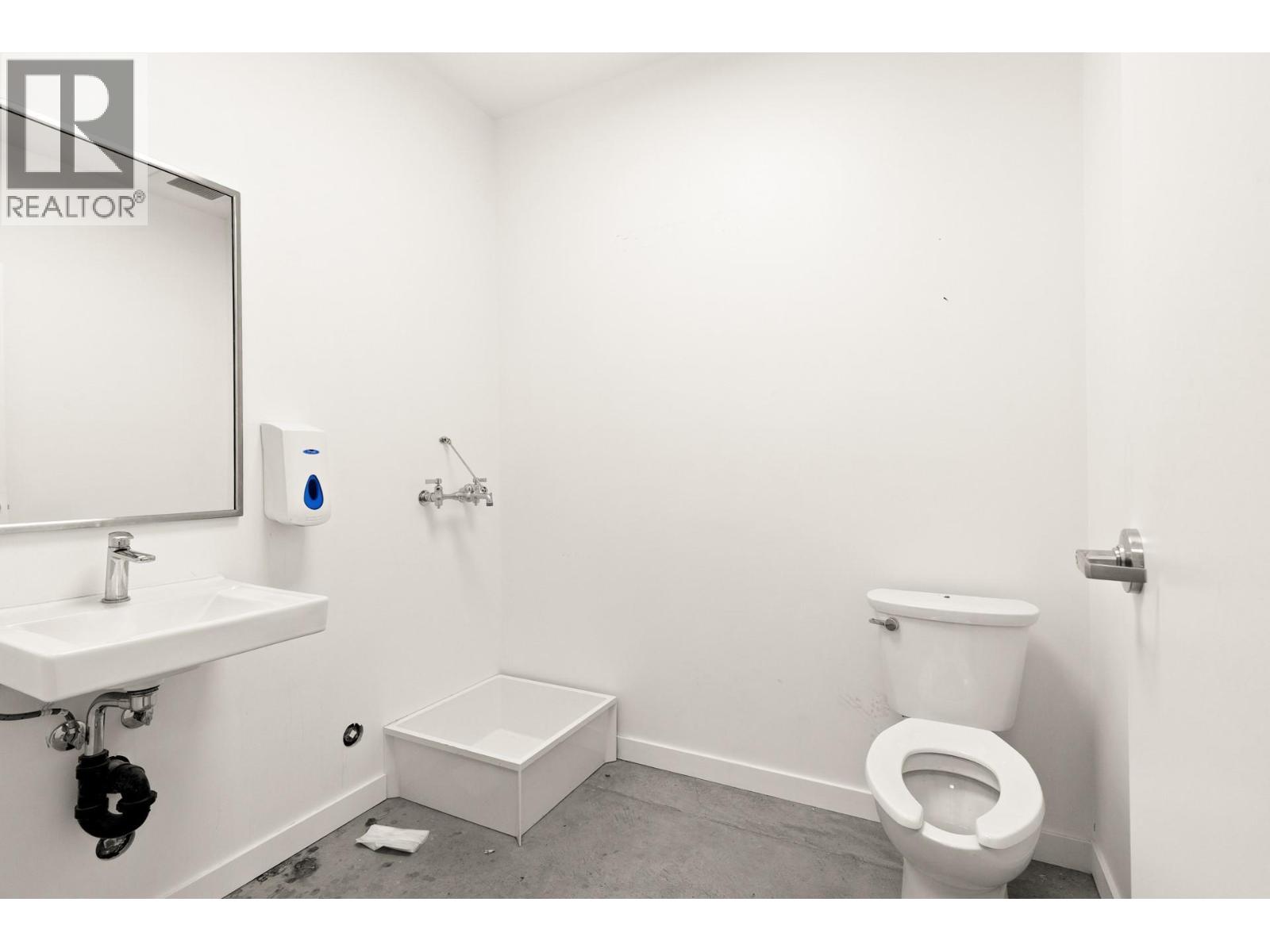 880 Clement Avenue Unit# 205 Kelowna Photo 11
