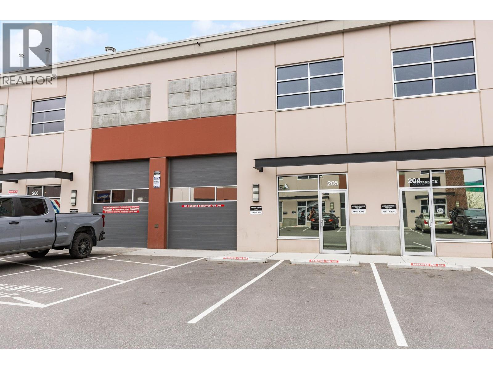 880 Clement Avenue Unit# 205 Kelowna Photo 4