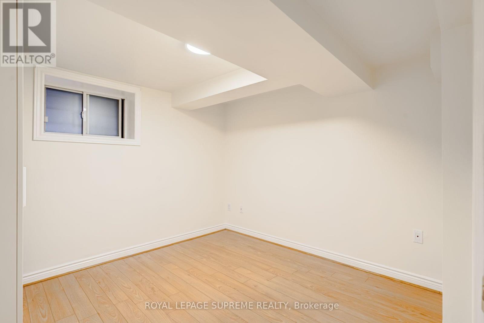 Bsmt - 20 Edna Avenue, Toronto, Ontario  M6P 1B8 - Photo 17 - W13774958