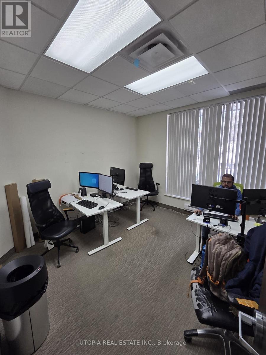 310 Brunel Road, Mississauga, Ontario L4Z 2C2 - Photo 5 - W13774990