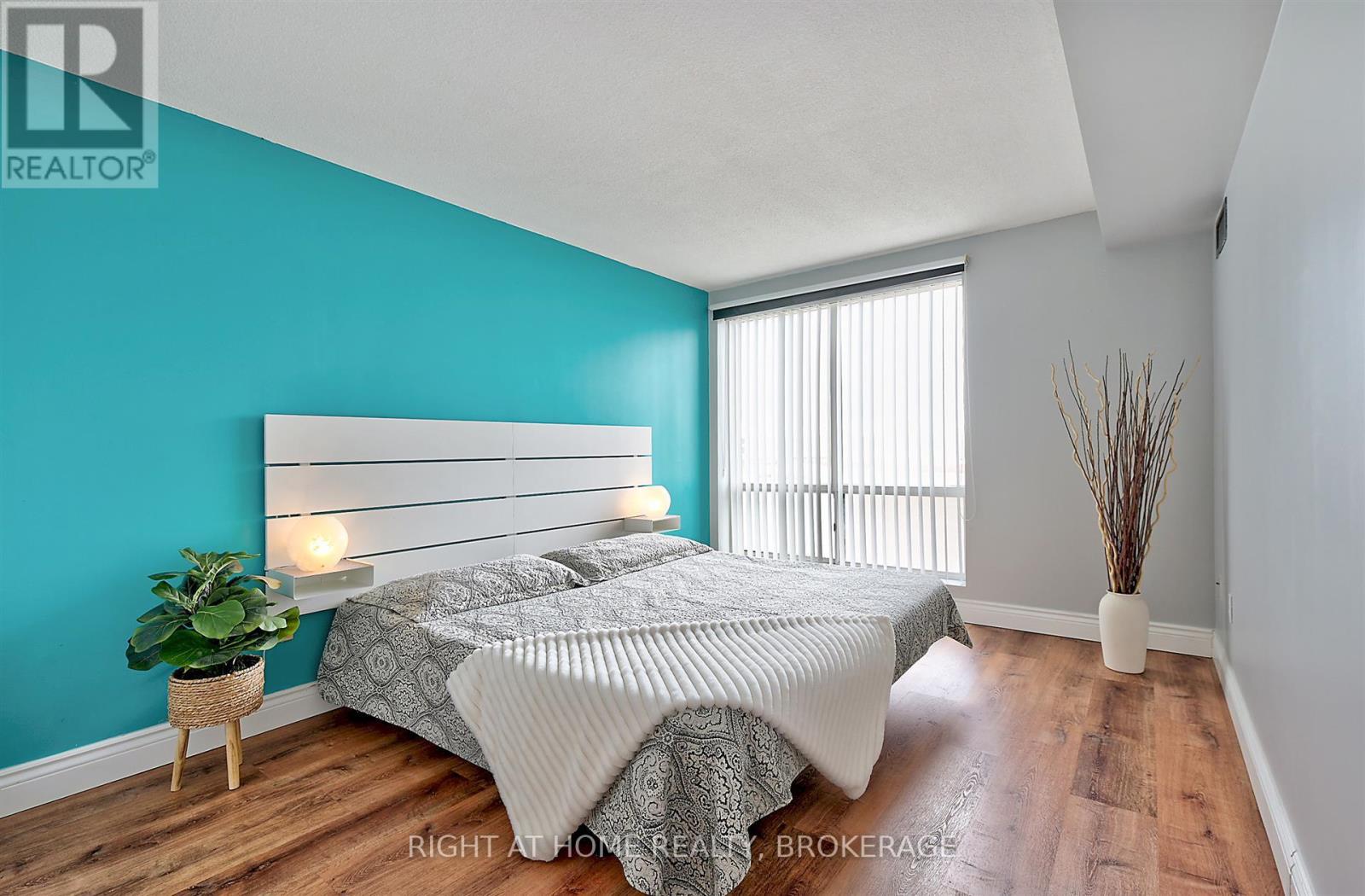 206 - 101 Subway Crescent, Toronto, Ontario  M9B 6K4 - Photo 11 - W13775030