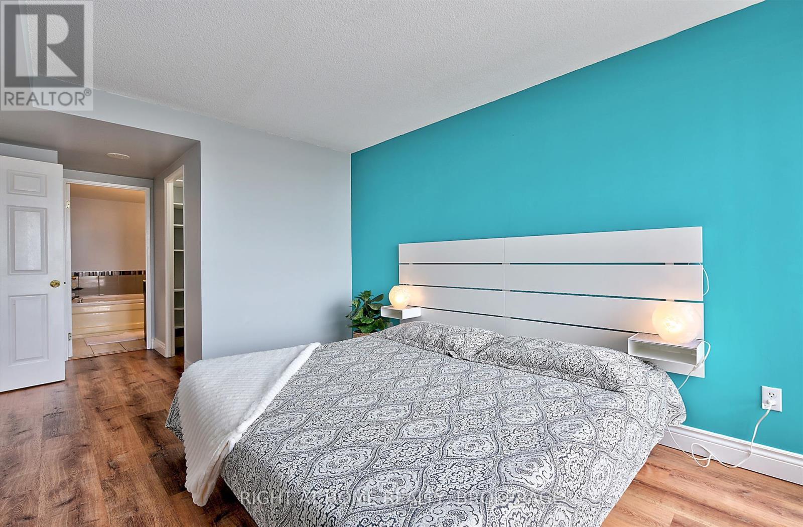 206 - 101 Subway Crescent, Toronto, Ontario  M9B 6K4 - Photo 12 - W13775030