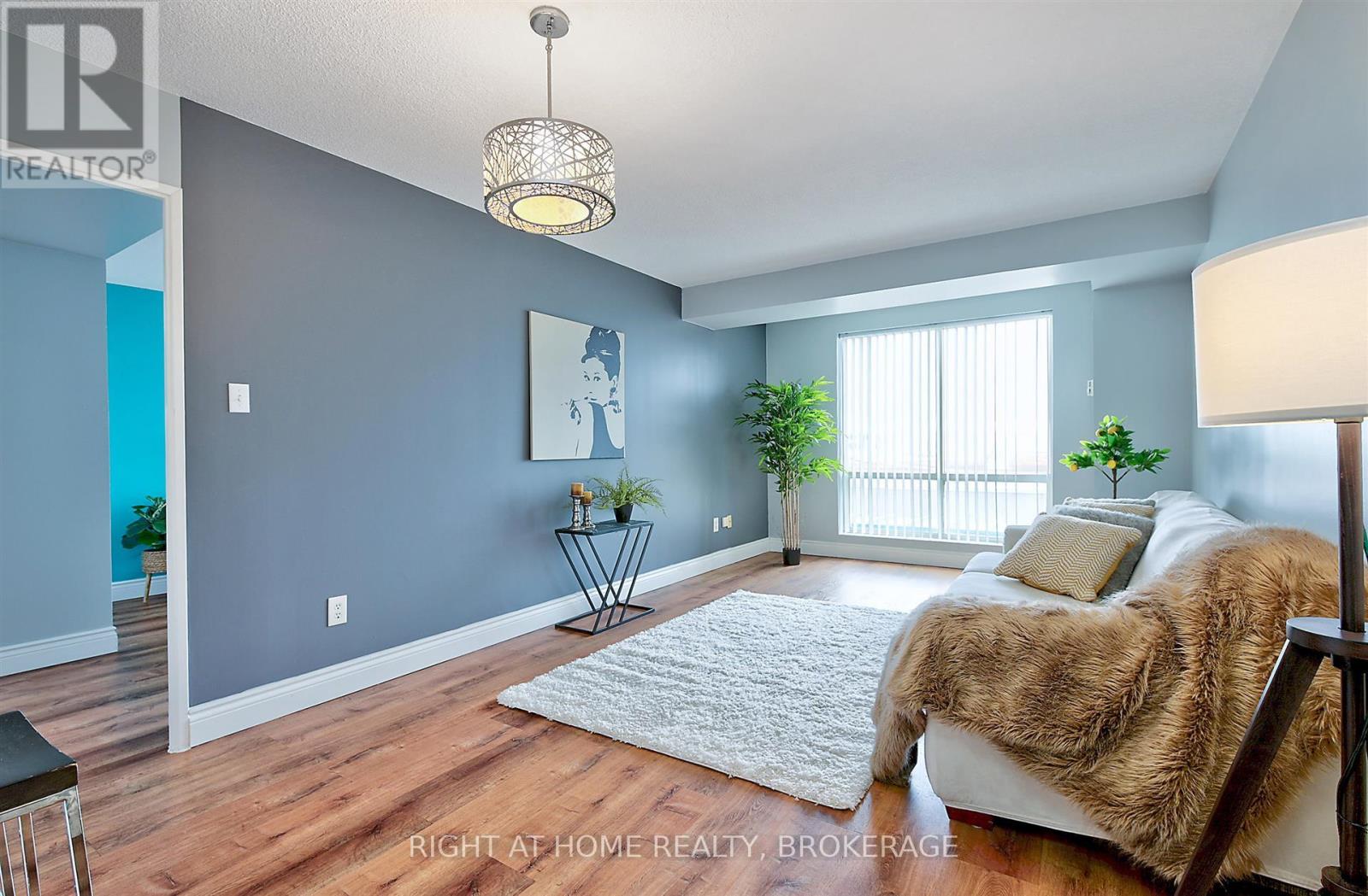 206 - 101 Subway Crescent, Toronto, Ontario  M9B 6K4 - Photo 7 - W13775030